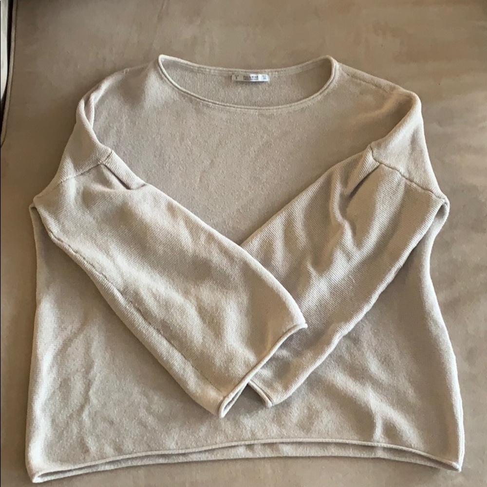 Pull n bear cream bell sleeve sweater